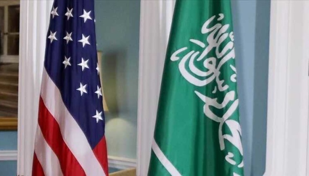 США та Саудівська Аравія уклали ядерну угоду США та Саудівська Аравія уклали ядерну угоду